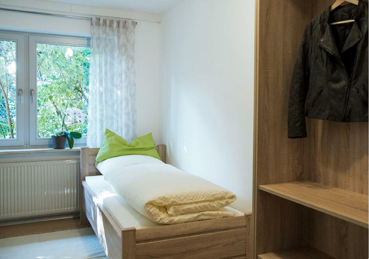 Pension Jederzeit Wallersdorf エクステリア 写真